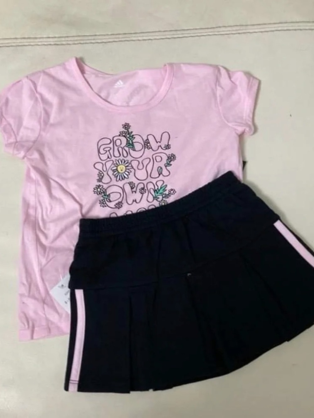 Adidas cute pink skirt top set 6234 - Picture 5 of 6